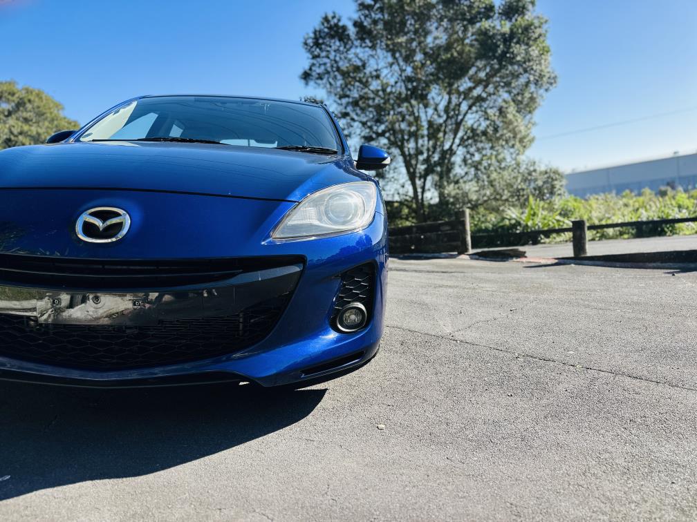 2013 Mazda Axela 20S SPORTS !! SKYACTIVE ENGINE !! Hatchback Tiptronic, 5 seats, Blue, New Import, Petrol, 2,000 cc, 73,217 km