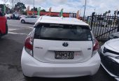 2017 Toyota Aqua Petrol Hybrid Hatchback Automatic, 5 seats, 1,496 cc, 199,341 km