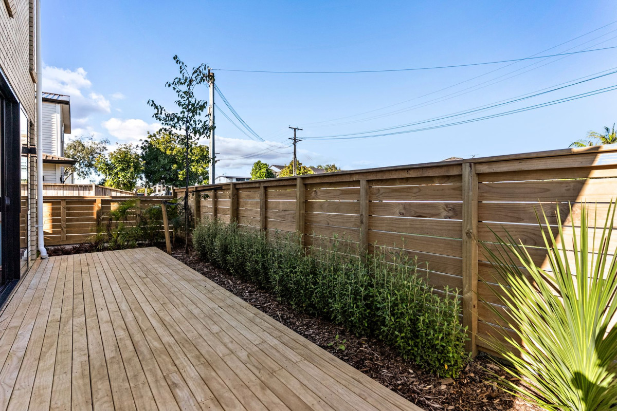 188m2 Brandnew standalone 4 beds + study 3.5 baths house with double garage, easy access to local shops, cafes, schools, parks, public transport, and Lynn Mall Shopping Centre, Lot 1/29 Busby Street Blockhouse Bay, Auckland