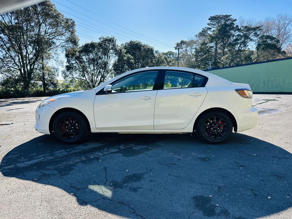 2012 Mazda Axela SPORTS !! SKYACTIVE ENGINE !! Sedan Tiptronic, 5 seats, New Import, Petrol, 2,000 cc, 73,809 km