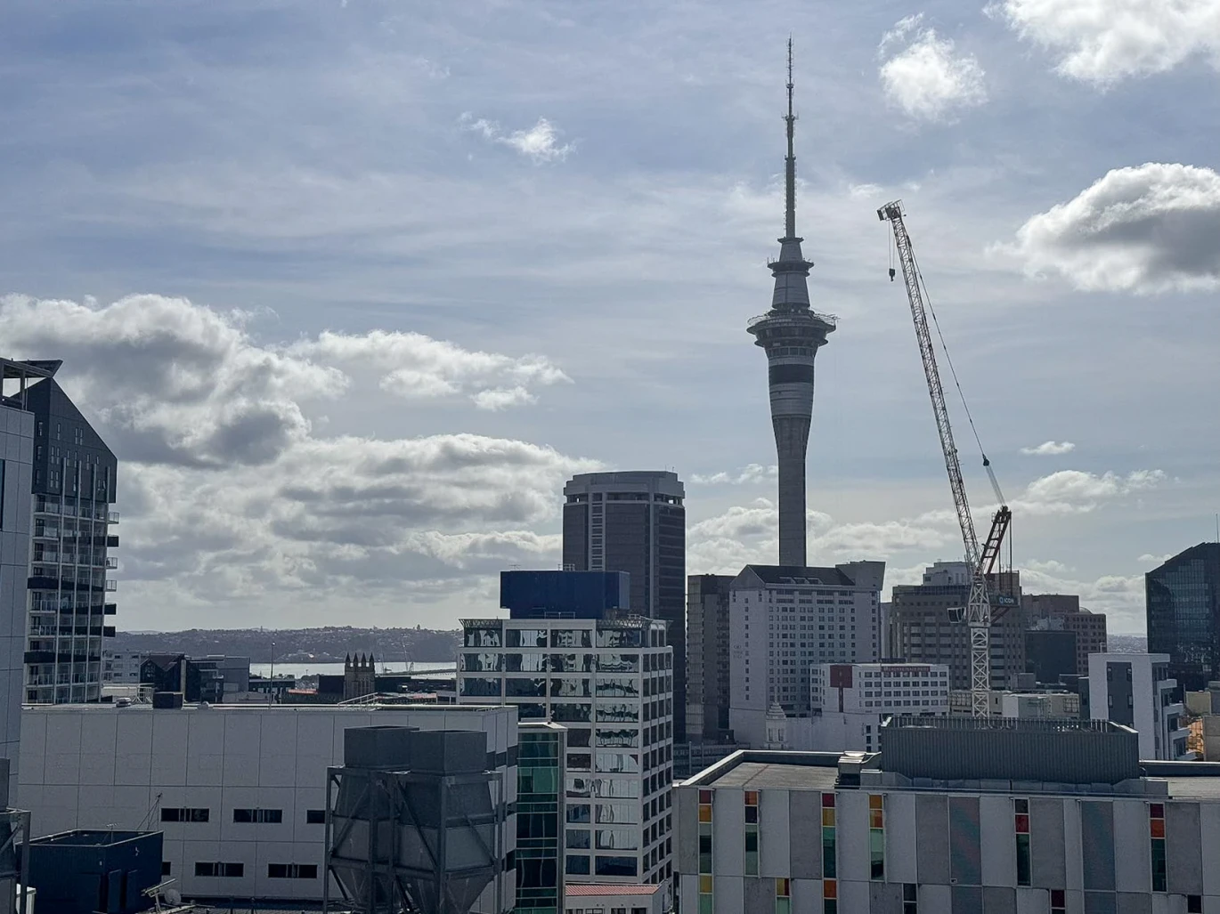 Double Grammar school zone, 34m2 Freehold 1 bed 1 bath apartment, zoned for Auckland Grammar and Auckland Girls Grammar school, currently rented $420 per week until early 2027, just moments from the university, Queen Street, 12A/13 Mount Street Auckland Central, Auckland