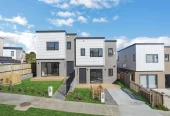 Brandnew 3 beds 2.5 bath duplex home with car park, easy access to Papakura town centre, 44B Crestview Rise Papakura, Auckland