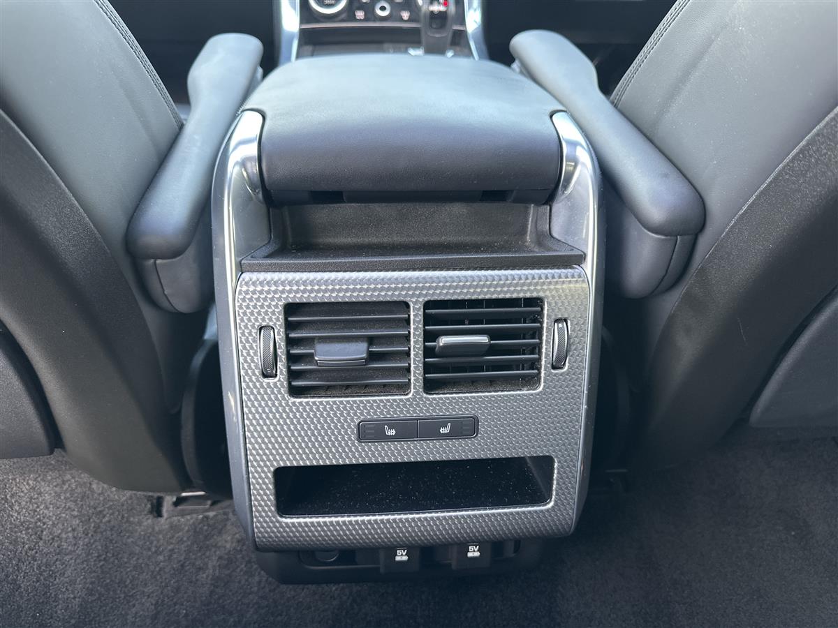 2020 Land Rover Range Rover Sport SDV6 HSE DYNAMIC 3.0 Station Wagon Automatic, 4WD, 5 seats, Silver, 1 owner, Diesel, 2,993 cc, 29,965 km
