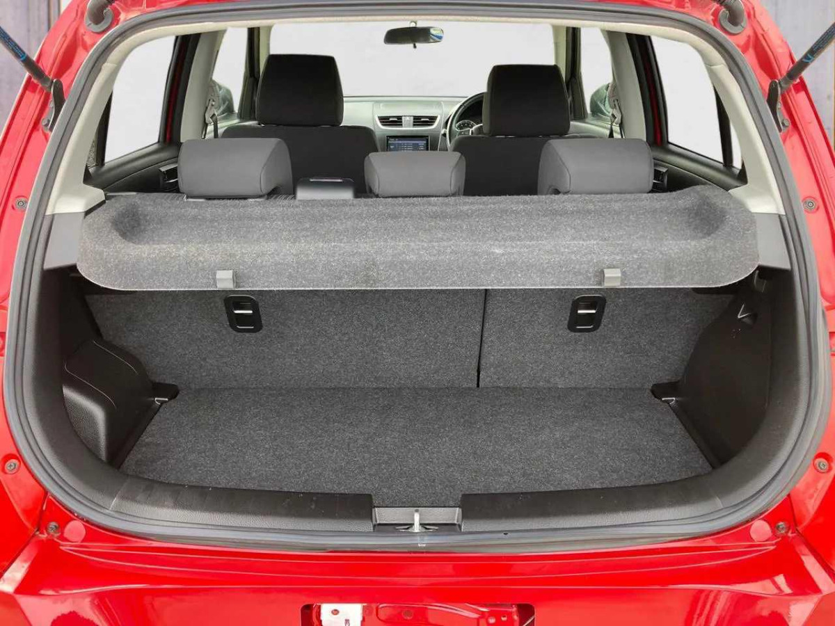 2012 Suzuki Swift 1.2 X Sports Facelift, 5 Door, Hatchback, Automatic, 5 seats, 1200cc, Petrol, 92,797km