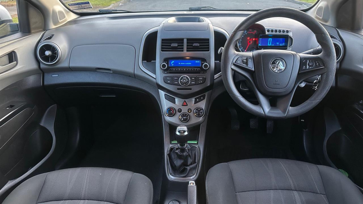 2013 Holden Barina 1.6 HATCH MT, 5 Door, Hatchback, 5-Speed Manual, Silver, 5 seats, 1600cc, Petrol, 111,824km
