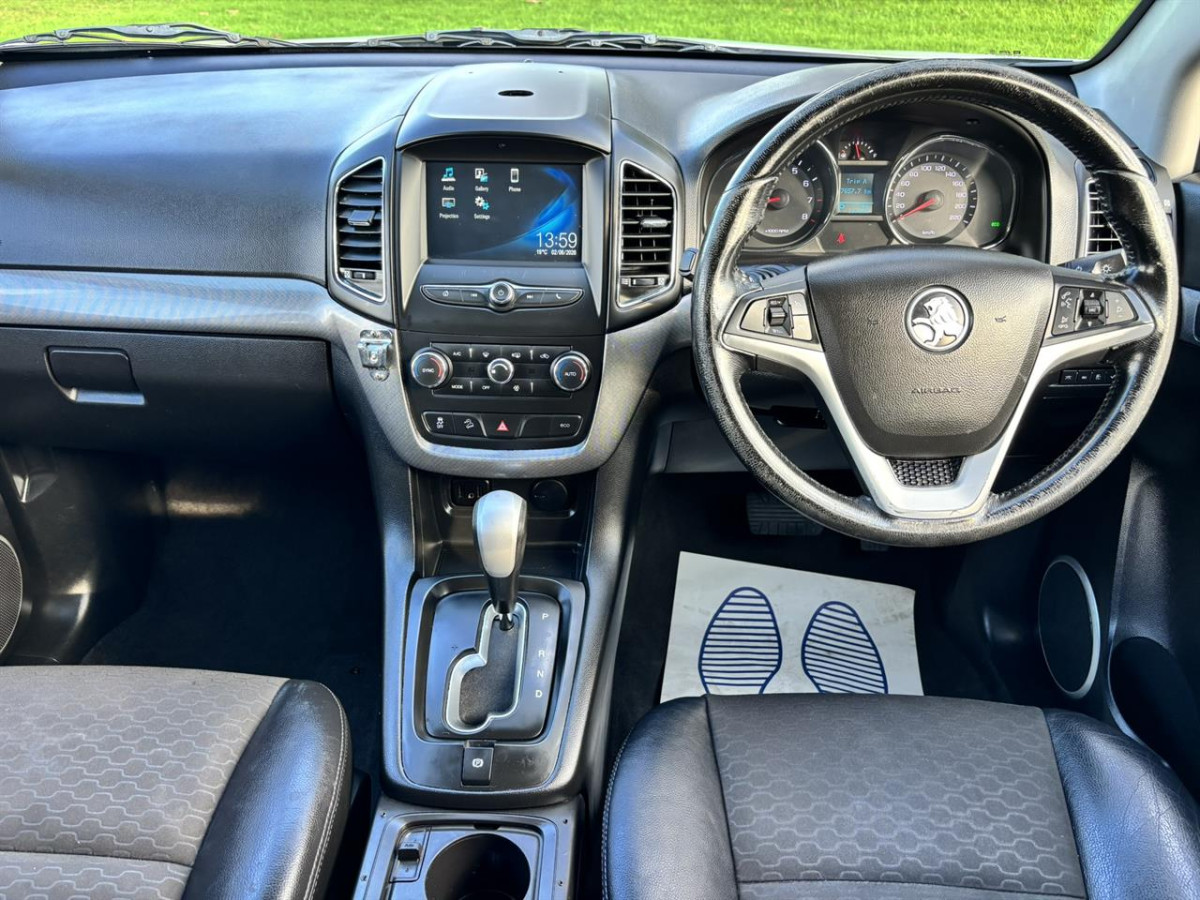 2017 Holden Captiva 3.0 Active 4WD 7 Seater, 4 Door, Station Wagon, Automatic, 4WD, 3000cc, Petrol, 137,049km