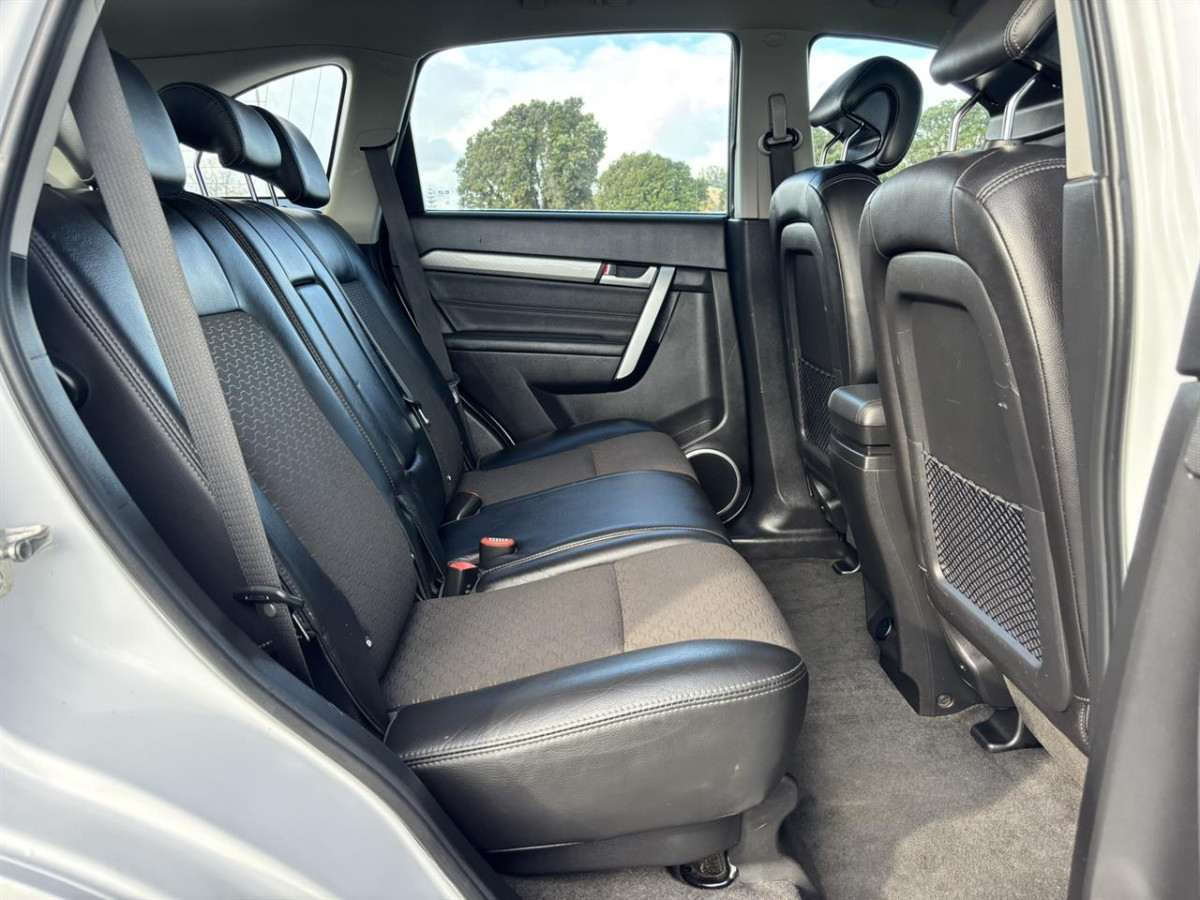 2017 Holden Captiva 3.0 Active 4WD 7 Seater, 4 Door, Station Wagon, Automatic, 4WD, 3000cc, Petrol, 137,049km