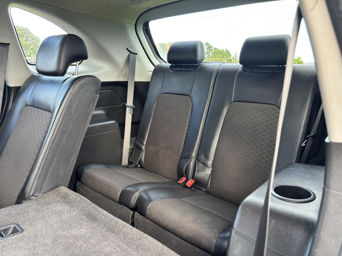2017 Holden Captiva 3.0 Active 4WD 7 Seater, 4 Door, Station Wagon, Automatic, 4WD, 3000cc, Petrol, 137,049km
