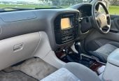 2001 Toyota Land Cruiser VX Limited, 5 Door, Station Wagon, 4-Speed Auto, 4WD, 8 seats, 4700cc, Petrol, 246,110km