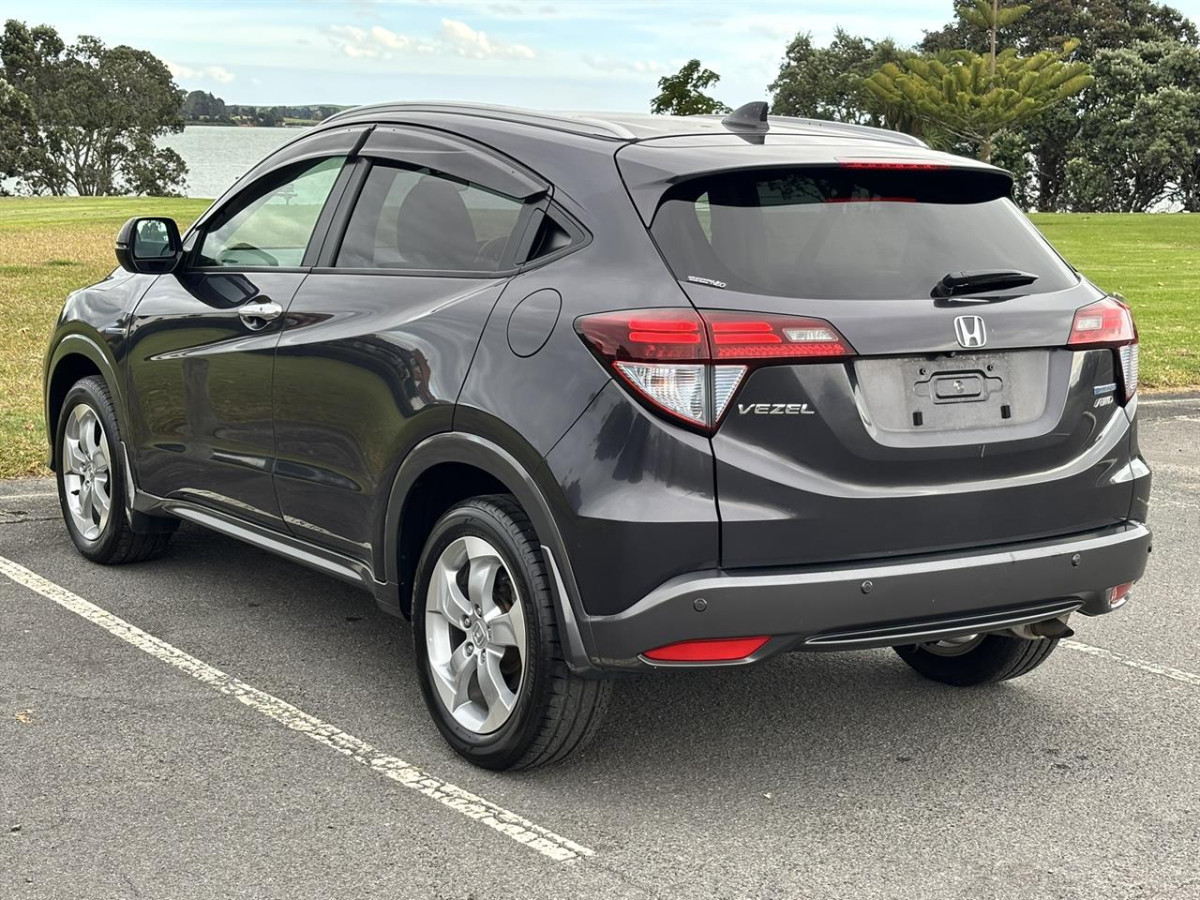 2014 Honda Vezel 1.5X AWD Hybrid, 5 Door, RV-SUV, Automatic, Grey, 5 seats, 1500cc, Hybrid, 87,146km