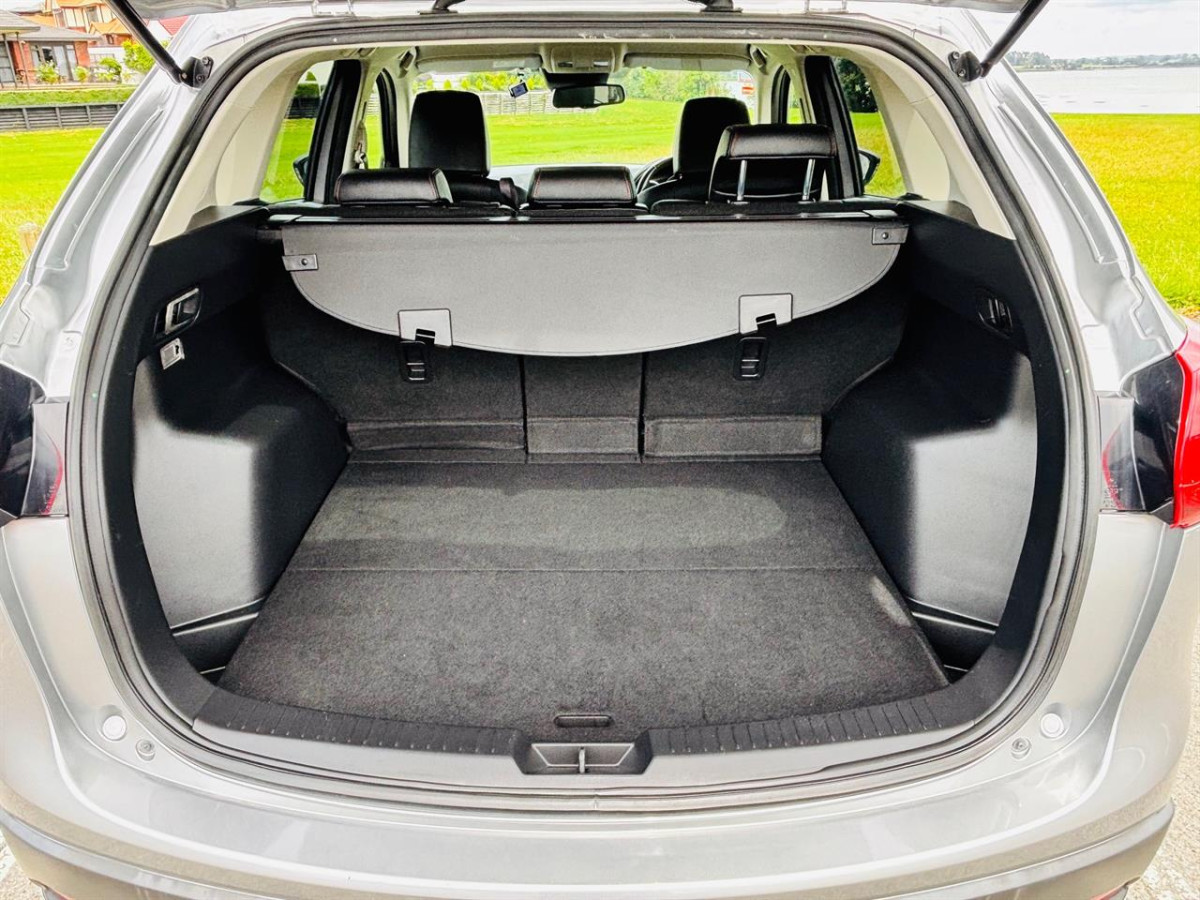 2013 Mazda CX-5 20 SL Package, 5 Door, RV-SUV, Automatic, 5 Seats (Leather), Silver, 2000cc, Petrol, 124,120km