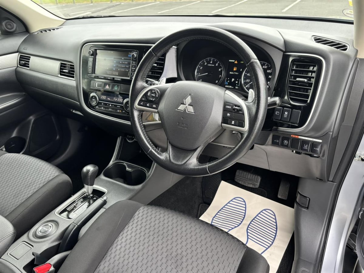 2013 Mitsubishi Outlander 2.4G 4WD 7 Seater, 5 Door, SUV, Automatic, Silver, 2400cc, Petrol, 90,336km
