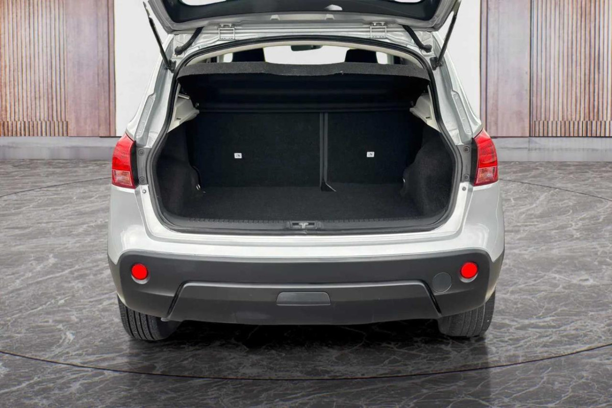 2008 Nissan Dualis 20G Hot, 5 Door, Station Wagon, Automatic, 5 seats, Silver, 2000cc, Petrol, 128,031km