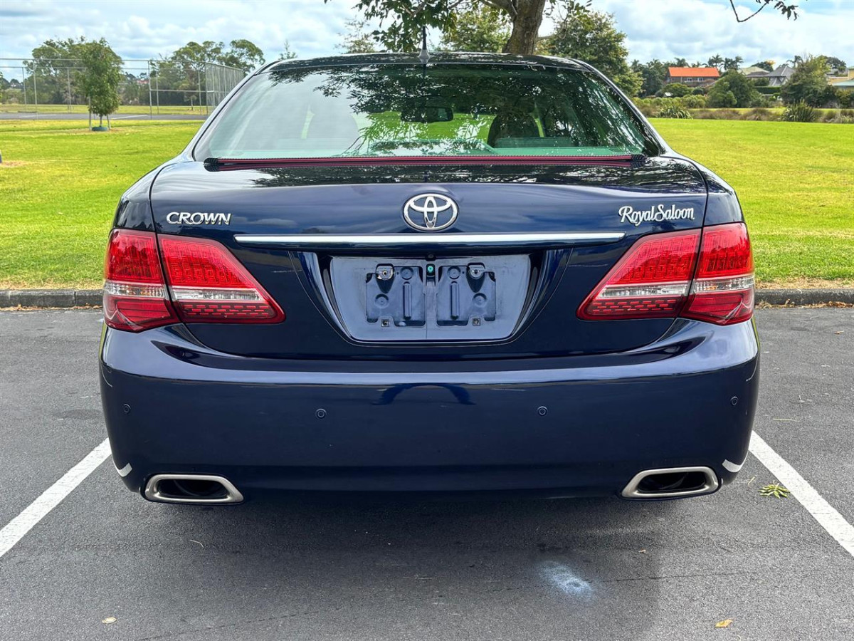 2008 Toyota Crown 3.0 Royal Saloon, Sedan, Automatic, 5 seats, Blue, 3000cc, Petrol, 112,155km