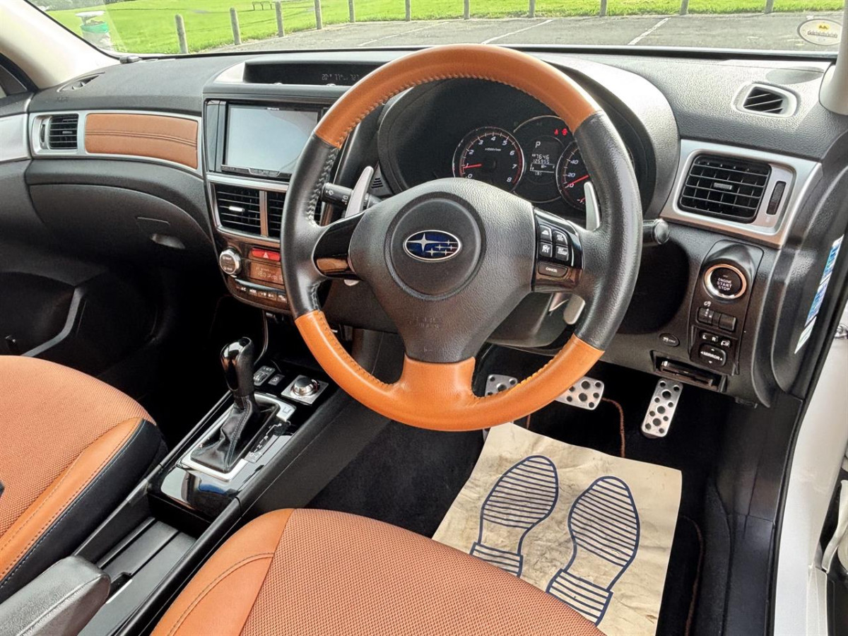 2015 Subaru Exiga Crossover 7 I-Eyesight, 5 Door, Station Wagon, Automatic, 4WD, 7 Seats (Leather), 2500cc, Petrol, 135,028km