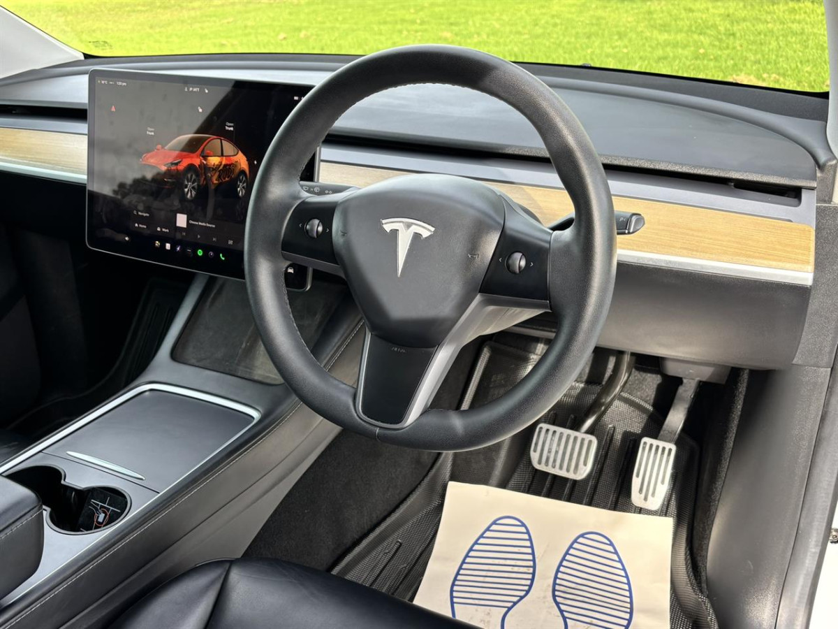 2023 Tesla Model Y RWD, RV-SUV, Automatic, 5 Seats (Leather), NZ NEW, Electricity, 74,549km