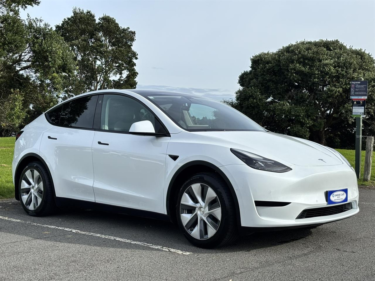 2023 Tesla Model Y RWD, RV-SUV, Automatic, 5 Seats (Leather), NZ NEW, Electricity, 74,549km