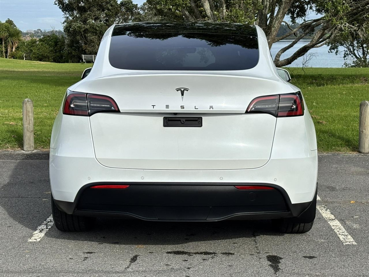 2023 Tesla Model Y RWD, RV-SUV, Automatic, 5 Seats (Leather), NZ NEW, Electricity, 74,549km