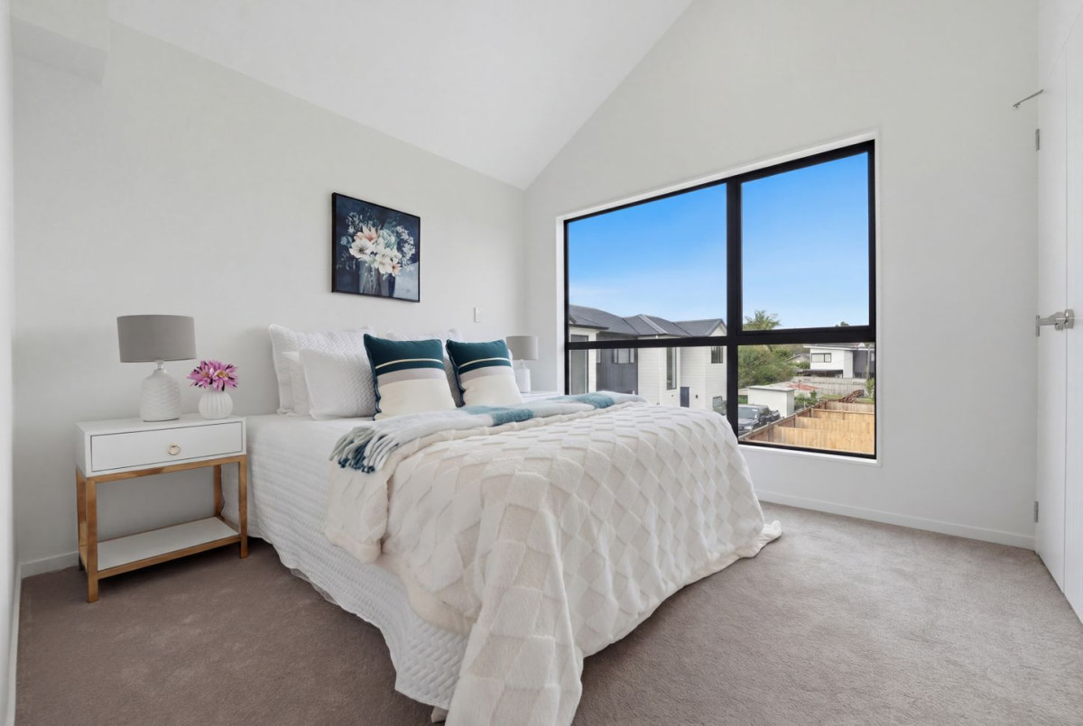 Brandnew Standalone 3 beds 2.5 baths home with car park, close to seaside park, shops, schools, easy motorway access, Lot 1/63 Gloria Avenue, Te Atatu Peninsula, Auckland