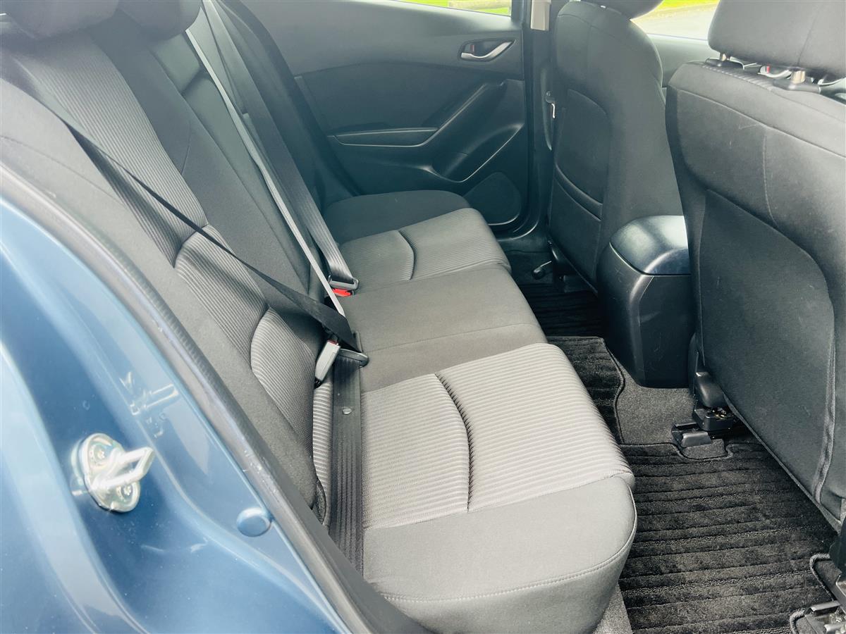 2014 Mazda Axela 1.5S 6 SPEED MANUAL SKYACTIV Hatchback Manual, 5 seats, Blue, Petrol, 1,500 cc, 74,524 km