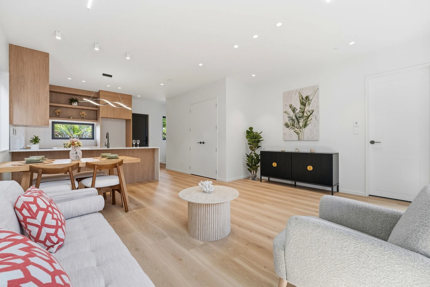 Rangitoto College zone, 143m2 Brandnew Standalone 4 beds 2.5 baths home with garage, close to schools, beaches, Browns Bay village, zoned for Rangitoto College, Murrays Bay Intermediate, Northcross Intermediate, and St John’s School. 2/30 Kiteroa Terrace Rothesay Bay, Auckland