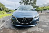 2014 Mazda Axela HYBRID !! HIGH SPEC !! Hatchback Tiptronic, 5 seats, Blue, New Import, Hybrid, 2,000 cc, 68,703 km