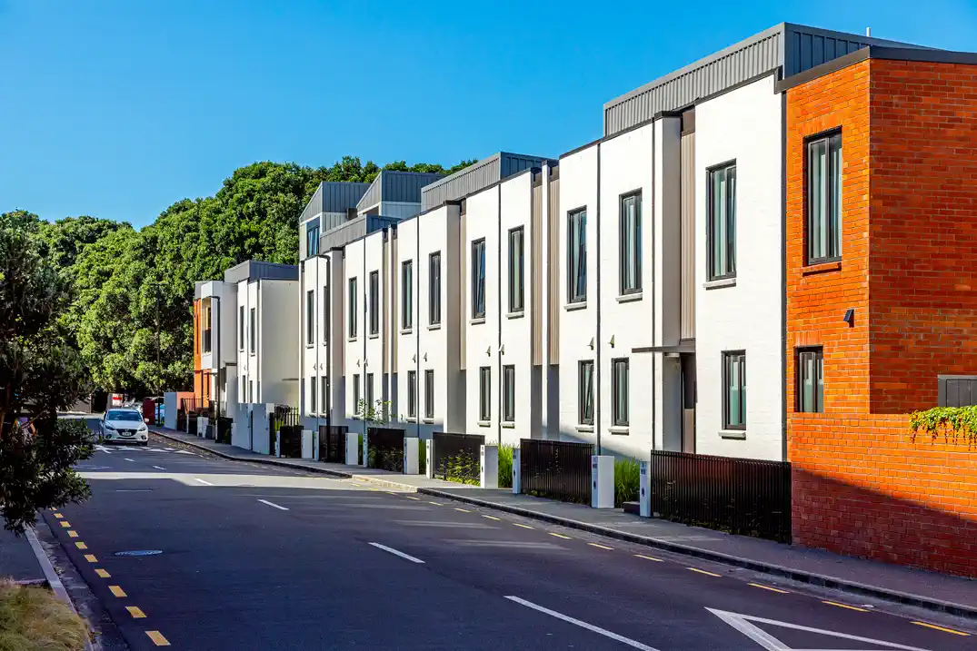 Brandnew, UNIT 13: 3 Bedroom flexi, 3 Bathrooms,1 carpark. Floor area: 71m2 + courtyard 18m2. Price: $700,000+, 666B Great South Road, Ellerslie, Auckland