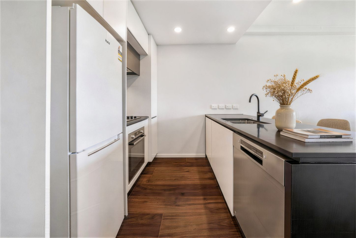 1 bed + study room 1 bath apartment, Approx. 57sqm floor area, Walking distance to Albany station, Westfield Mall, Albany Swimming pool, 102/2A Munroe Lane, Albany, Auckland
