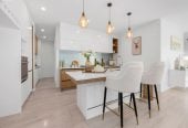 Mission Heights school zone, 2 Kitchens, Clever 1 + 5 layout, 6 beds (3 ensuites) 4.5 baths house, double garage, 34 Kilcooley Road, Flat Bush, Auckland