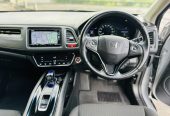 2015 Honda Vezel SPORTS HYBRID !! RV/SUV Tiptronic, 5 seats, Silver, New Import, Hybrid, 1,500 cc, 41,162 km