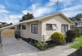 1058m2 section, 3 Standalone 2 beds 1 bath home with car parks, close to transport, shops, schools, and amenities, 22 Ingram Street, Papakura, Auckland