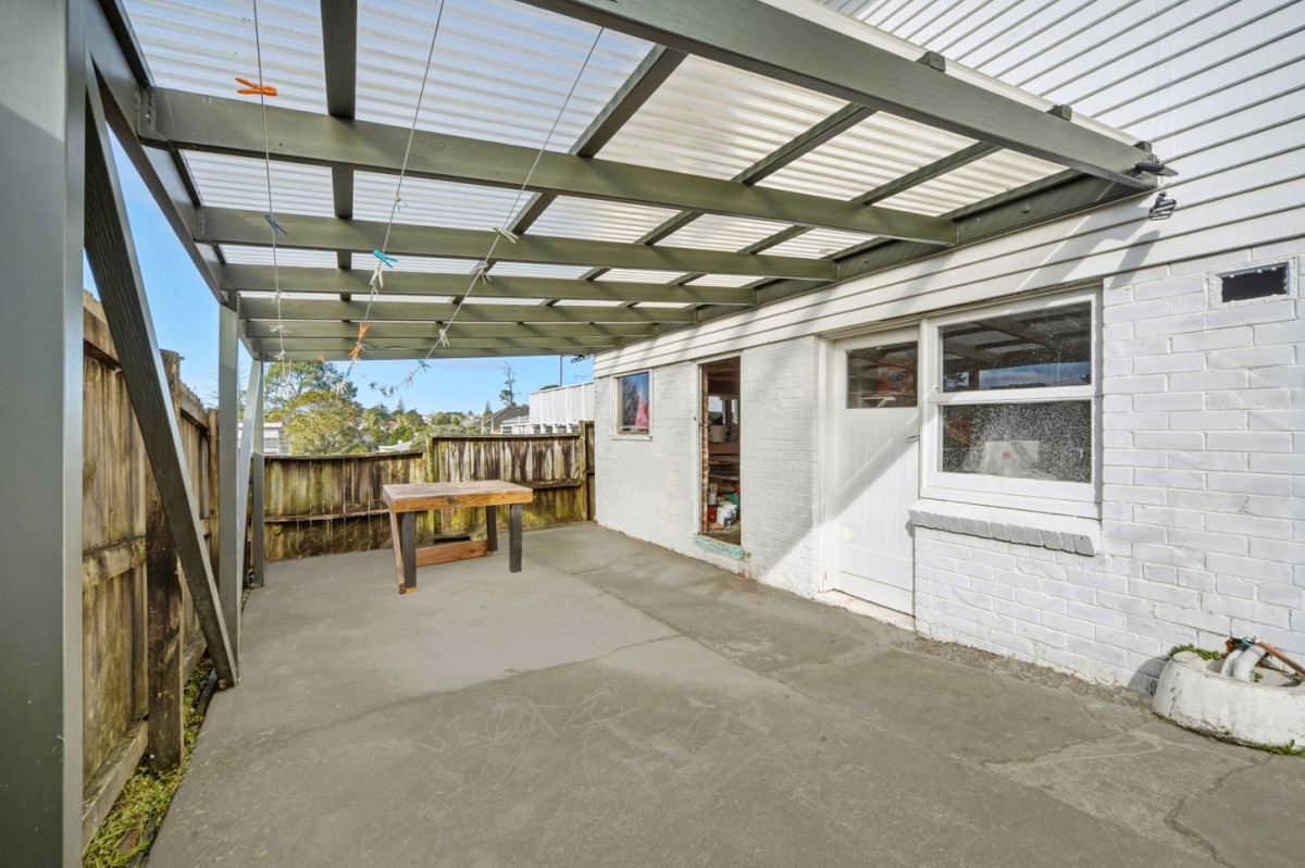 Owners Have Bought! Ready To go, 519m2 section, Fully renovated 3 beds 1 bath house with garage plus additional storage room downstairs, New timber flooring and carpet, Fresh interior and exterior paint, New kitchen with new appliances (range hood will be included which is not showing in the photos ), newly built front deck, easy access to local shops, cafes, schools, parks, 6 Crystal Avenue, Glendene, Auckland