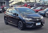 2016 Honda Fit Hybrid !! Leather Seats !! Hatchback Automatic, Black, 5 seats, New Import, 1,490 cc, 94,779 km