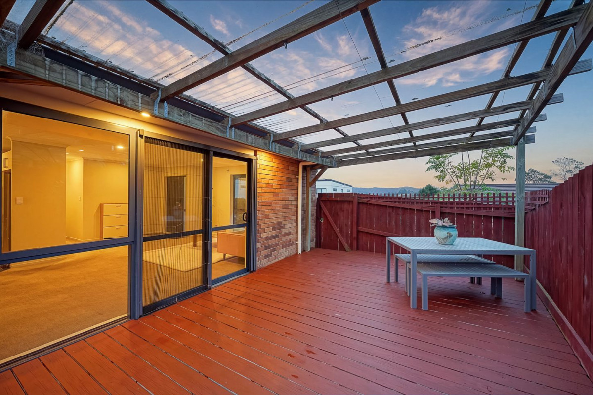 Owners moving overseas, 164m2 4 beds 2 baths house with double garage on 475m2 section, close to Westgate Shopping Centre, NorthWest Mall, local schools, easy motorway access, 67 Tiriwa Drive, Massey, Auckland