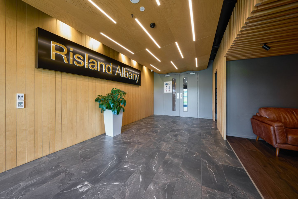 1 bed + study room 1 bath apartment, Approx. 57sqm floor area, Walking distance to Albany station, Westfield Mall, Albany Swimming pool, 102/2A Munroe Lane, Albany, Auckland