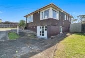 Deceased Estate, 875m2 section, 3 beds 1 bath house, A short walk to Jean Batten School; handy to Sir Douglas Bader Intermediate and Aorere College, Close to Māngere Town Centre, supermarkets, and local parks, motorway access, 18 Prangley Avenue, Mangere, Auckland