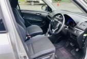 2014 Suzuki Swift REVERSE CAMERA Hatchback Automatic, 5 seats, Silver, Petrol, 1,200 cc, 39,689 km