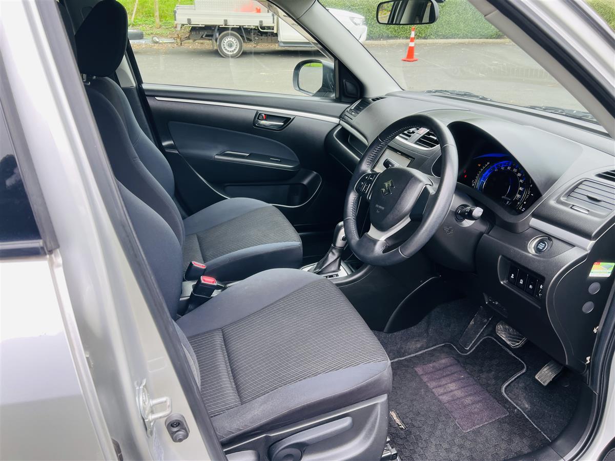 2014 Suzuki Swift REVERSE CAMERA Hatchback Automatic, 5 seats, Silver, Petrol, 1,200 cc, 39,689 km
