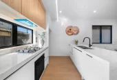 Brandnew standalone 3 beds 2.5 baths home with garage, close to schools, shopping centres, zoned for highly regarded schools including Howick Primary School and Pakuranga College. Lots 1-6/18 Bradbury Road Botany Downs, Auckland
