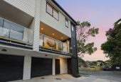 172m2 Brandnew 4 beds 3.5 baths home with garage, a fully self-contained ground-floor bedroom with private ensuite,, close to schools, local shops, parks, Lot 6/8 Epping Street, Glen Innes, Auckland