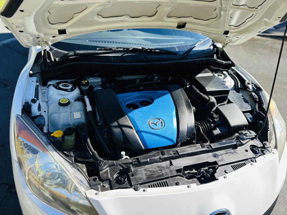 2012 Mazda Axela SPORTS !! SKYACTIVE ENGINE !! Sedan Tiptronic, 5 seats, New Import, Petrol, 2,000 cc, 73,809 km