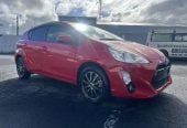 2015 Toyota Aqua Hatchback Automatic, 5 seats, Petrol, 1,496 cc, 119,748 km