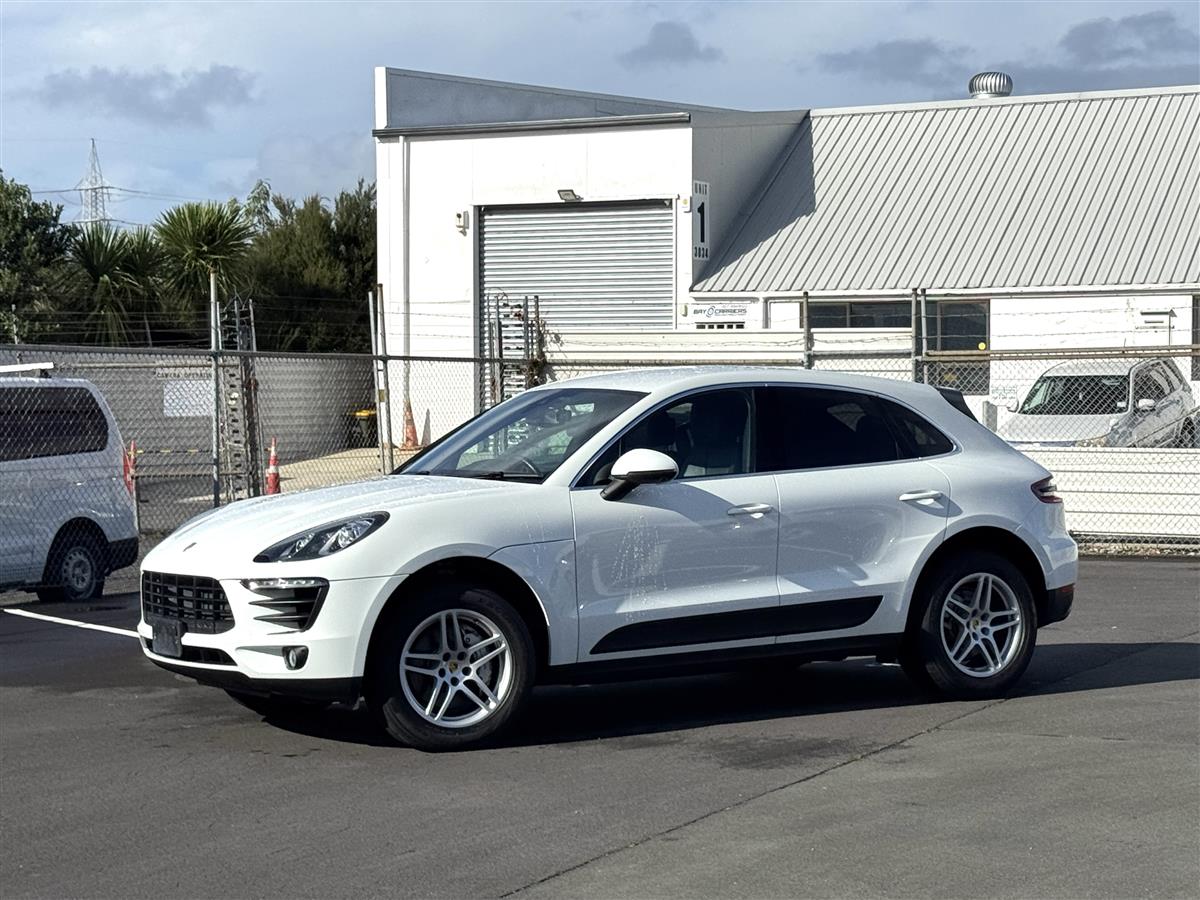 2016 Porsche Macan S Facelift 4WD NZ GPS RV/SUV Automatic, 5 seats, White, New Import, Diesel, 2,000 cc, 60,100 km