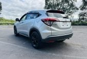 2015 Honda Vezel HYBRID !! HIGH SPEC !! RV/SUV Tiptronic, 5 seats, Silver,New Import, Hybrid, Petrol, 1,500 cc, 28,926 km