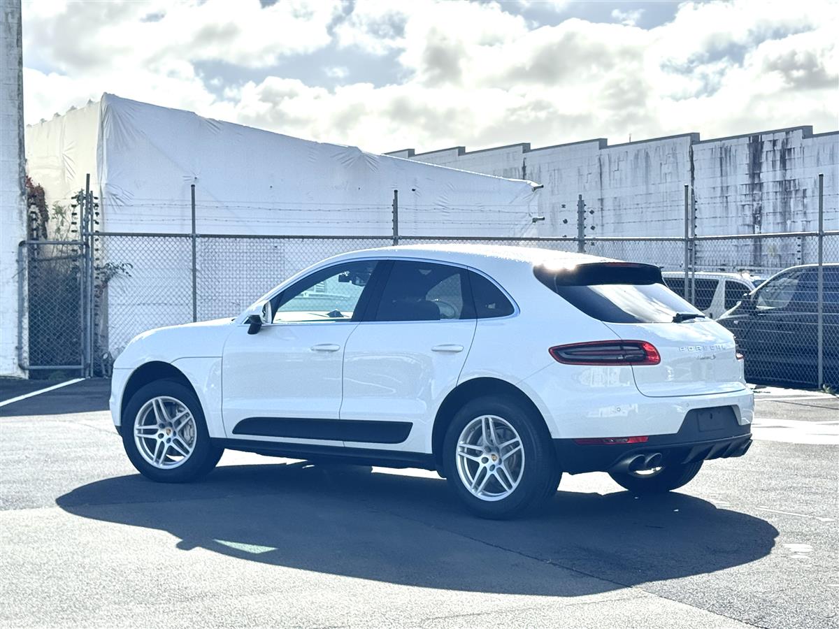 2016 Porsche Macan S Facelift 4WD NZ GPS RV/SUV Automatic, 5 seats, White, New Import, Diesel, 2,000 cc, 60,100 km