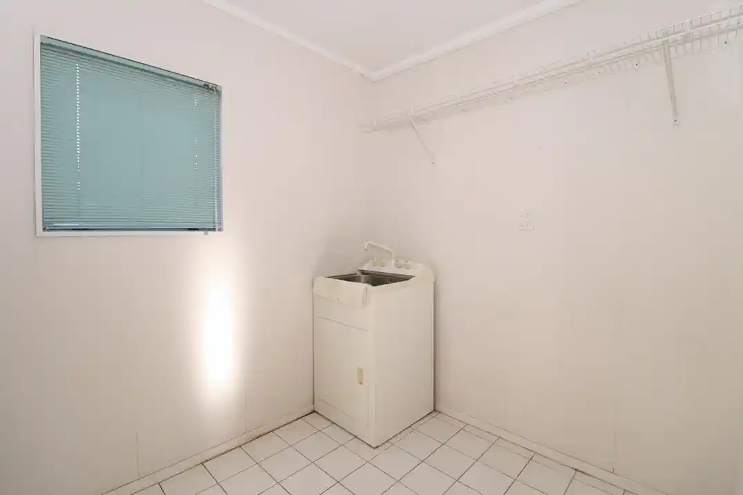 For rent, Positioned right opposite the beach, Macleans College and BBI school zone, no smoking, Pet negotiable, 4 beds 2.5 baths house with double garage, Available from 13th July, 26A The Parade, Bucklands Beach,, Auckland