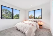 10-Year Stamford Building Warranty, Brandnew standalone 4 beds 2.5 baths home with garage + EV charging pre-wiring, Prime location near top schools, pristine beaches, and cafes, Motivated vendor, 14C Gerontius Glade Torbay, Auckland