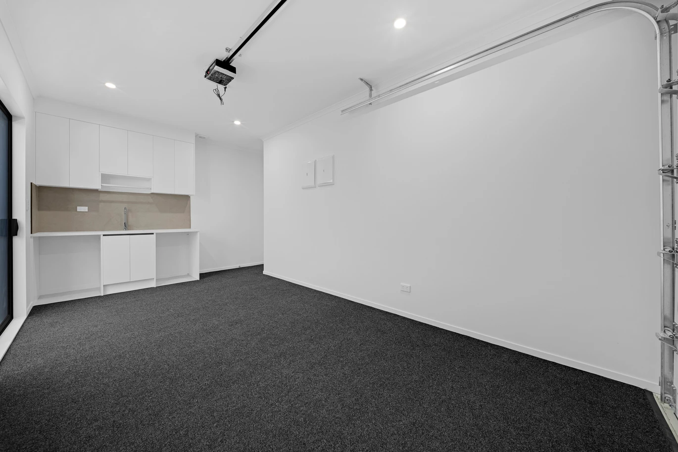 145m2 Brandnew 4 beds 2 baths home with garage, 1 bed 1 bath ground floor, minutes to shops, supermarkets, reserves, Lot 2/1 Tullis Place Burswood, Auckland