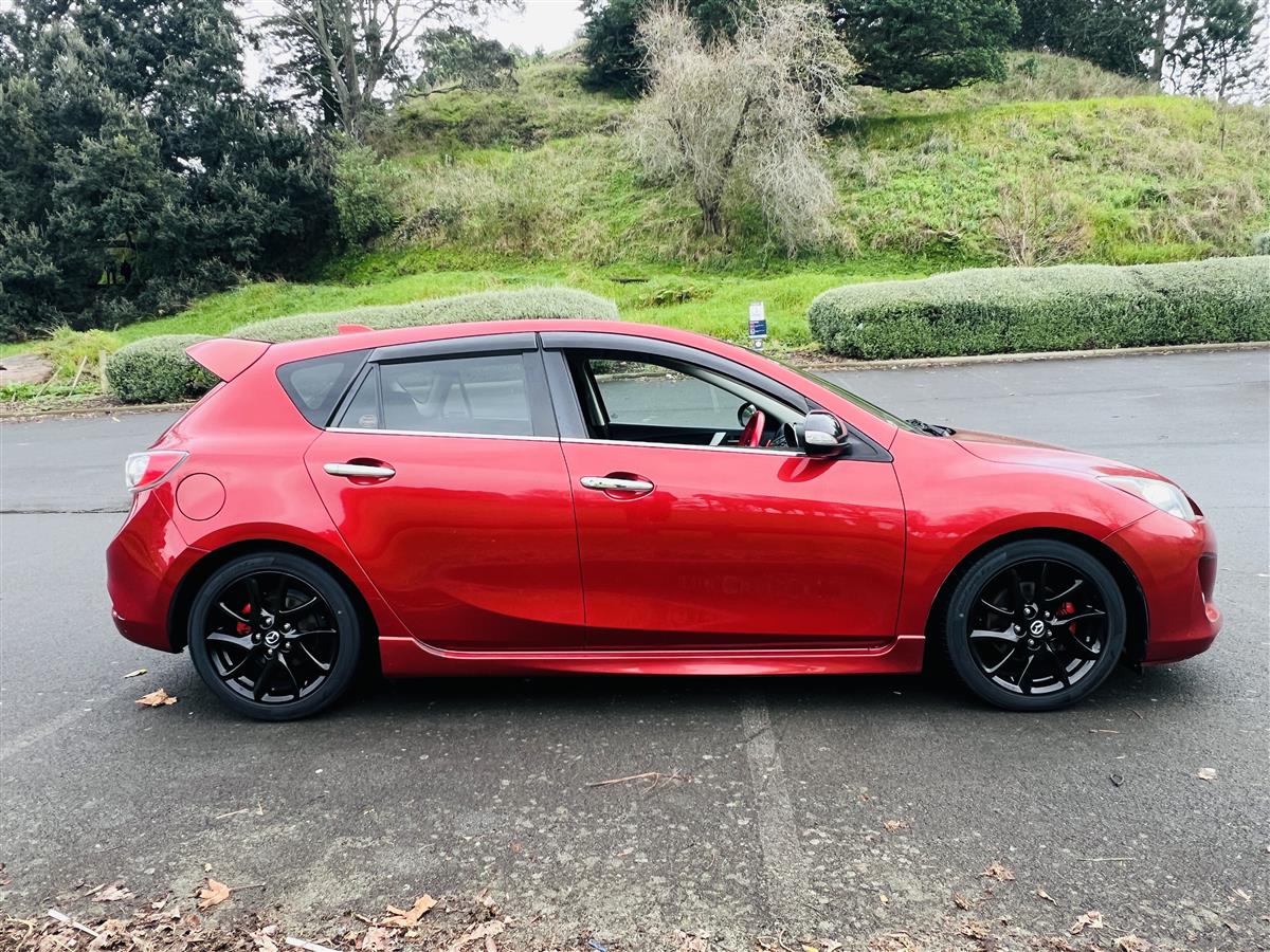 2013 Mazda Axela 2.0 SPORT PADDLE SHIFT SKYACTIV Hatchback Automatic, 5 seats, Petrol, 2,000 cc, 79,333 km