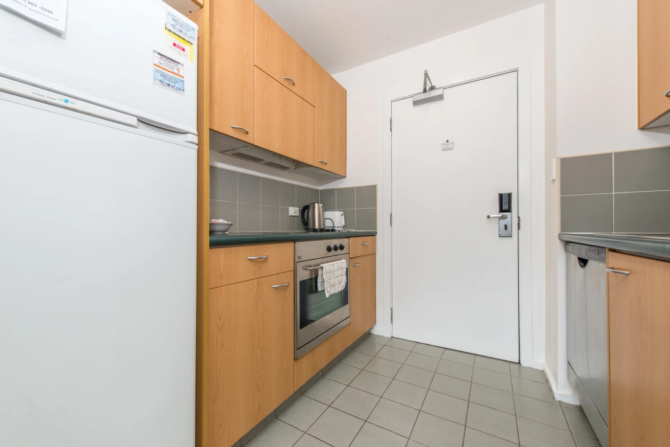 Double Grammar school zone, 34m2 Freehold 1 bed 1 bath apartment, zoned for Auckland Grammar and Auckland Girls Grammar school, currently rented $420 per week until early 2027, just moments from the university, Queen Street, 12A/13 Mount Street Auckland Central, Auckland